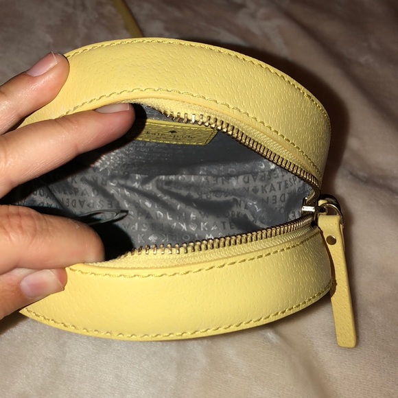 Kate Spade ♠️ Micha clutch lemon leather crossbody - Picture 4 of 8